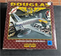 Authentically scaled Die-Cast Douglas DC-3 new