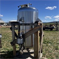 Stainless Steel Tank / no legs