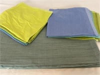 Spring Time! Over 15 Placemats And Napkins
