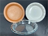 Lot of 3 vintage pie plates— Copco, Pyrex, Wilton