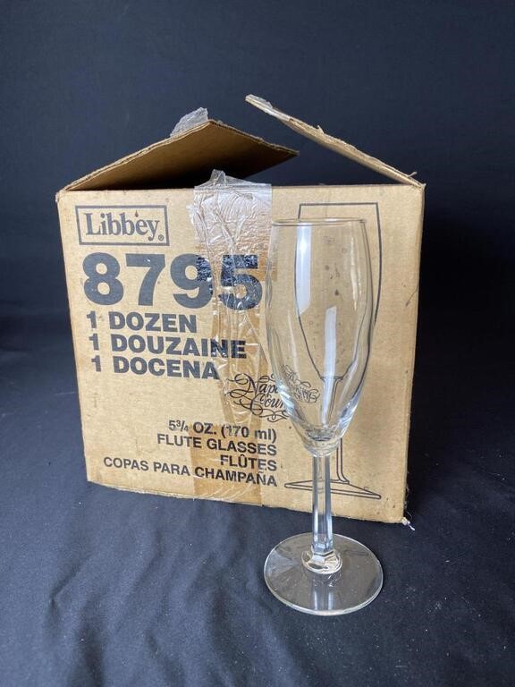 Lot Of 29 Libbey 5.75-6 Oz Flute Champagne Glasses