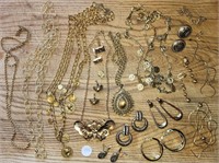 Goldtone Costume Jewelry, Trifari, Goldette