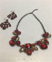 Fashion Necklace and Matching Earrings K16B