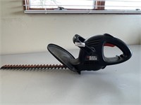 Black & Decker 17" Electric Hedge Trimmers
