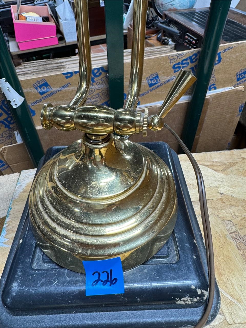 Brass office table lamp (works)