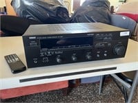 Yamaha RX-V390 Stereo Receiver with Remote - S