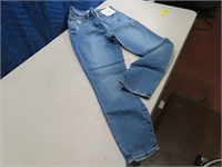 New sz27/4s Abercrombie & Fitch Blue Jeans $79