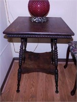 Antique Oak parlor table, 20" sq. x 29"