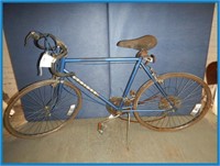 VINTAGE HUFFY STRIDER 10 SPEED BIKE