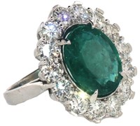 18k Gold 7.80 ct GIA Emerald & Diamond Ring