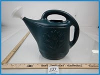 2 GALLON GREEN WATERING CAN