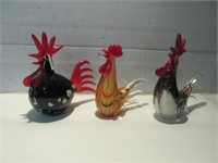LOT 3 MURANO GLASS ROOSTERS