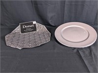 Placemats and Charger Plates