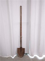 (1) Vintage Rusty Shovel