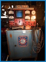 SUN 740 ELECTRONIC ENGINE TESTER AND CONTENTS
