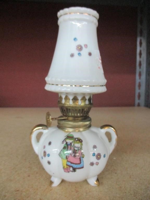 vintage Small porcelain Hurricane Kerosene lamp