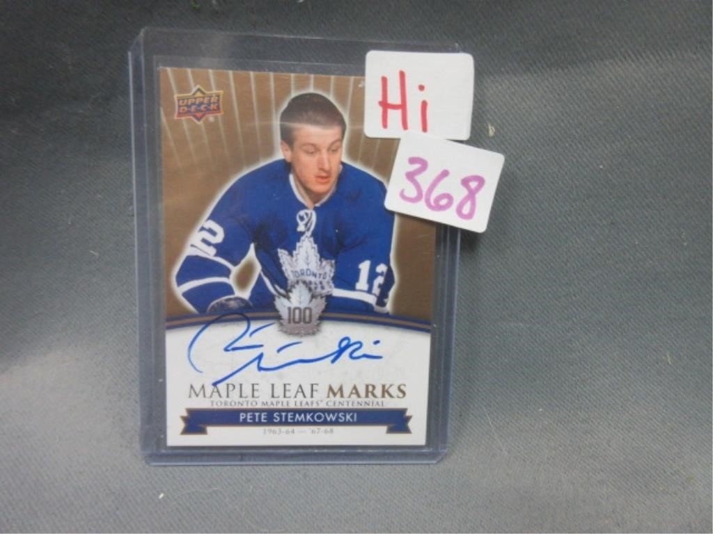 UD Maple Leaf Marks signed Pete Stemowski .