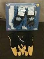 Box-4 Pair Chilly Grip Gloves & 1 Pair