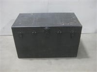 21"x 24"x 40" Large Chest/ Footlocker See