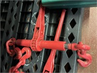 red chain binder