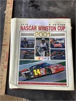 The Official Chronicle of the 2001 Nascar Winston
