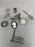 Costume jewelry including cameos