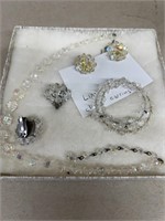 Crystal jewelry