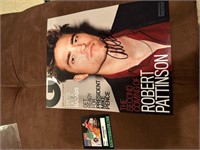 Robert Pattinson Signed 8x10 w/COA