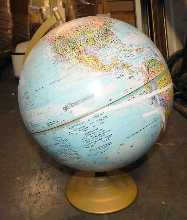 Vintage Globemaster World Globe, 12in