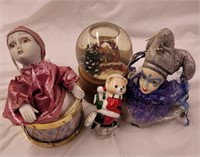 Lot of assorted house decor including snow globe