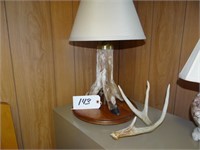 Deer Foot Lamp w/ Antler loose