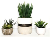 Realistic Succulent Décor in Ceramic Pots