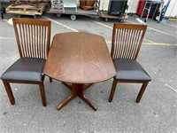Ashley Stuman Drop Leaf Table w/2 Side Chairs