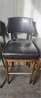 12 Black leather bar stool