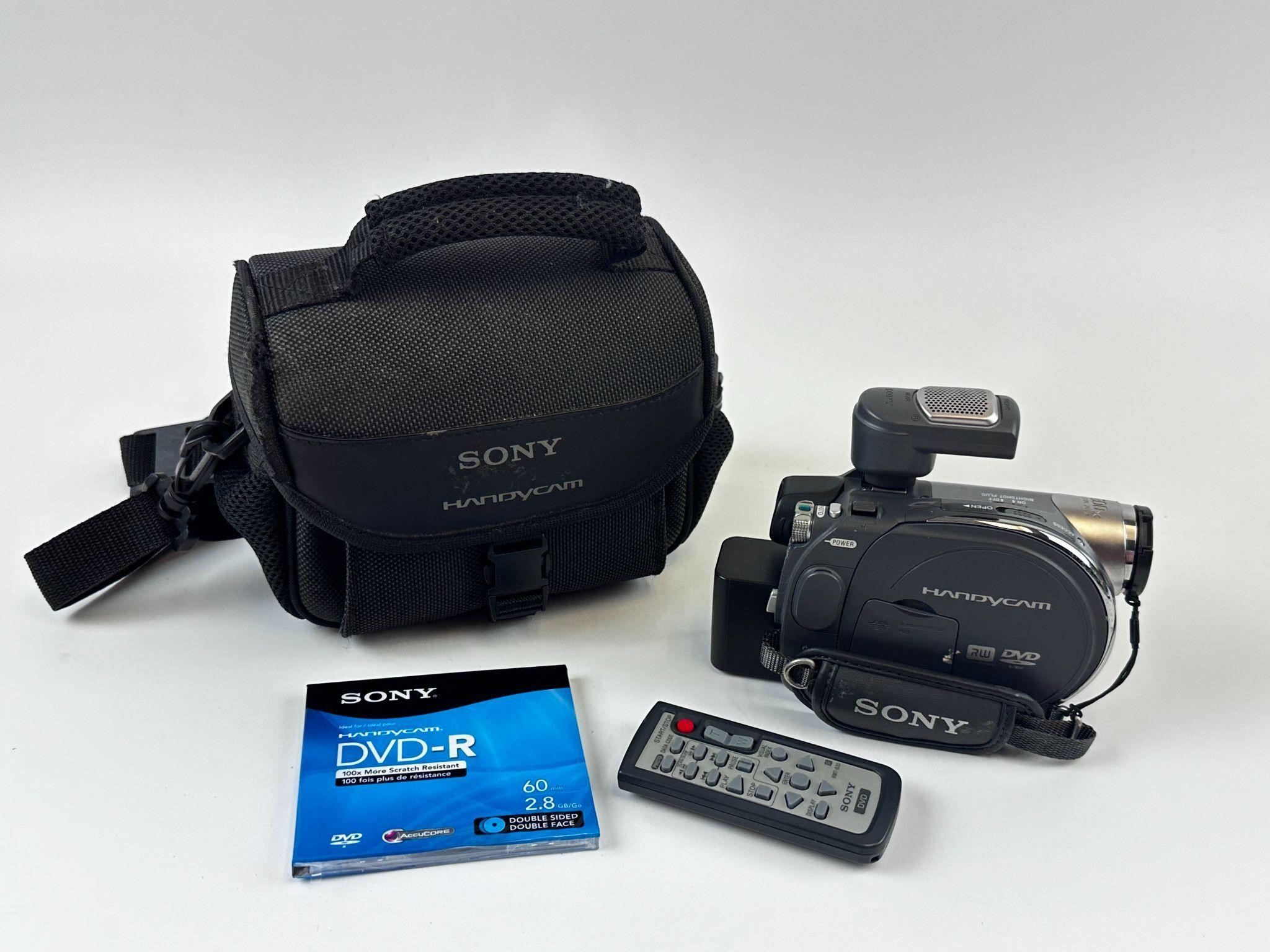 Sony Handycam Camcorder DCR-DVD305