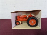 Ertl Allis Chalmers WD45 antique toy tractor