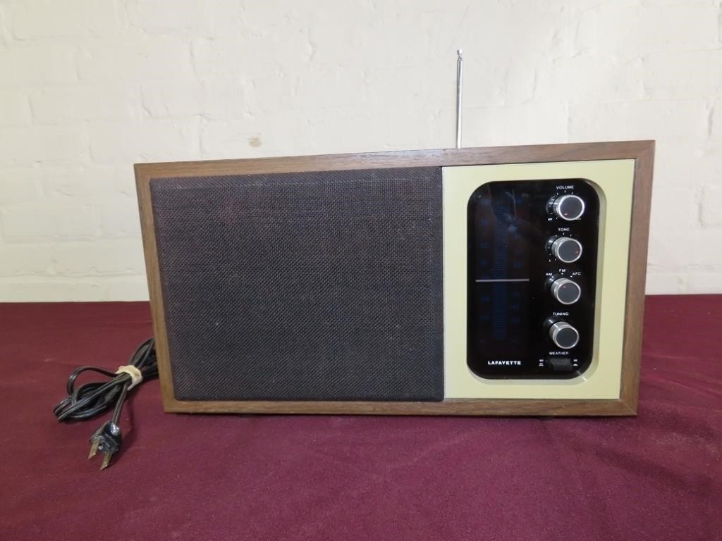 Vintage Lafayette radio. Works.