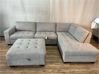 Thomasville Miles Sectional Sofa with Ottoman