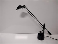 Modern Counterbalance Black Desk Lamp