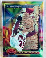 1993-94 Topps Finest Scottie Pippen #208