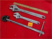 Crescent Wrench&Plumbing Tool