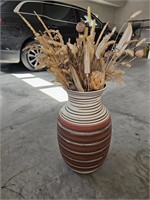Tribal Vase & Decor