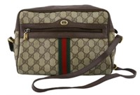 Gucci GG Supreme Sherry Line Shoulder Bag