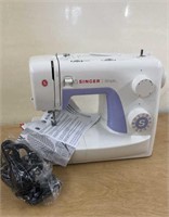NEW Singer Simple Sewing Machine