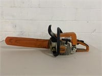 STIHL MS 250 Chain Saw