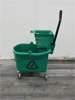 Green SunnyCare Mop Bucket