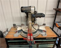 Bosch Compound Miter Saw ( NO SHIPPING)