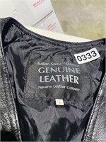 Italian Stone Design Genuine Leather Vest Large
