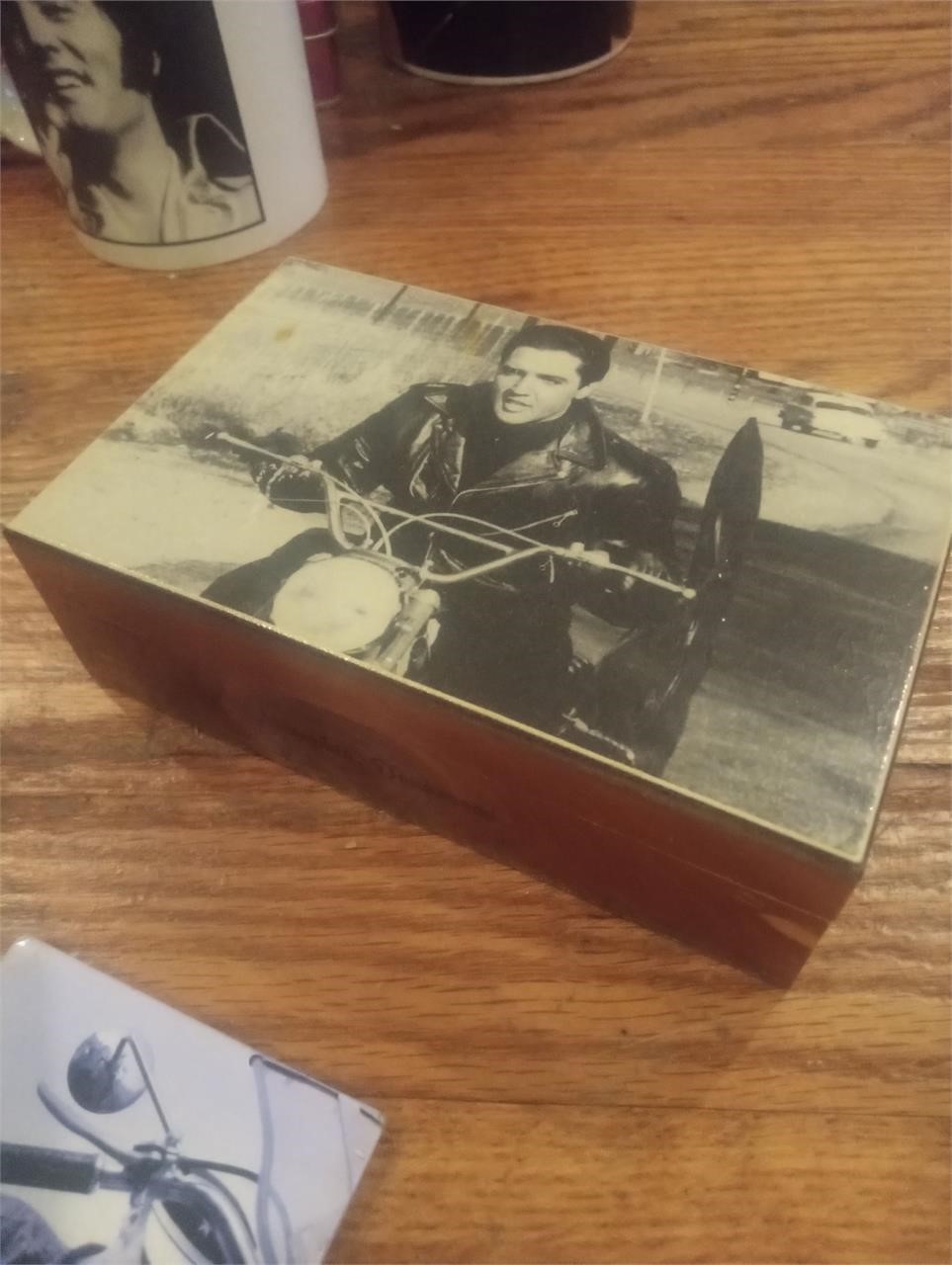 Elvis wooden box