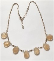 GOLD TONE NECKLACE W/BEADS